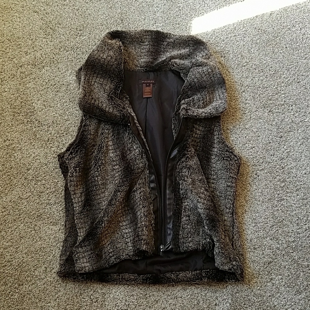 Brown faux fur zip up vest